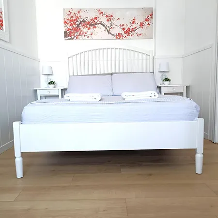 Piazza Hortis Studio Διαμέρισμα