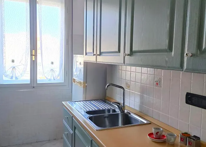 Διαμέρισμα Piazza Hortis Studio *